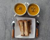 Foto langkah ke 5 dari resep Soup Pumpkin with Bread Toast.