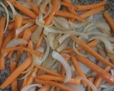 Foto del passaggio 10 della ricetta Riso fritto cinese