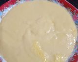 A picture of step 2 of Mango bread pudding.
