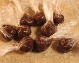 A picture of step 10 of Reindeer Christmas Truffles ♪.