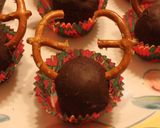 A picture of step 13 of Reindeer Christmas Truffles ♪.