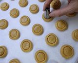 Hình bước làm 2 của món Peanut butter cookies