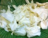 Foto langkah ke 4 dari resep Tumis telur dadar + kolbis (simple & insyaAllah enak).