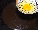 Foto langkah ke 3 dari resep Kek Batik Malaysia.