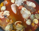 Foto del paso 4 de la receta 647. Potaje de garbanzos, rape, gambas y berberechos (principal pescado)