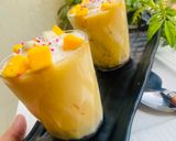 A picture of step 2 of Mango Mastani.