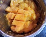 A picture of step 2 of Curd Mango Icecream.