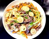 Hình bước làm 2 của món Nộm bắp bò cà pháo