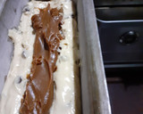 Foto del paso 5 de la receta: Budín inglés Económico (con corazón de Dulce de leche y chispas)