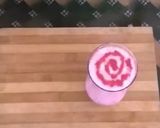 A picture of step 4 of Rose Milk And Banana Shake.