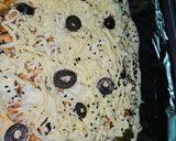 صورة لخطوة 6 من وصفة فطيرة وش بيتزا 😋🍕