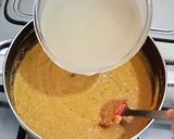 A picture of step 8 of Chicken Resha Daal.