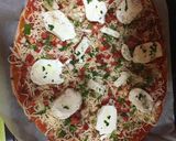 Foto del paso 8 de la receta: Pizza de masa integral 🍕🍕😋😋