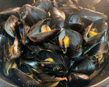 Foto del paso 2 de la receta: Tallarines con salsa picante de mejillones