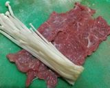 Foto langkah ke 2 dari resep Enoki Beef Roll With Teriyaki Sauce || Daging Gulung Jamur Enoki.