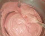 A picture of step 1 of Star cake.