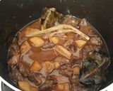 Foto langkah ke 5 dari resep Semur daging sapi dan kentang.
