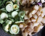 পটল চিংড়ি (Potol chingri recipe in Bengali) রেসিপির ধাপ 1 ছবি