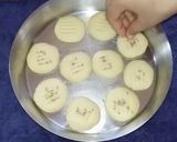 A picture of step 2 of Namkin biscuits recipe.