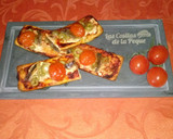 Foto del paso 4 de la receta: Coca de anchoas, aceitunas y tomatitos cherry