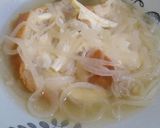 Foto del paso 3 de la receta: Sopa de cebolla