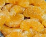 A picture of step 1 of Orange Mocktail.