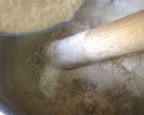 A picture of step 2 of Semovita tuwo🍚.