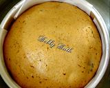 A picture of step 7 of Urad dal jaggery cake baked poda pitha.