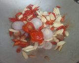 Foto langkah ke 2 dari resep Tumis Labu Siem Bawang Merah Malang.