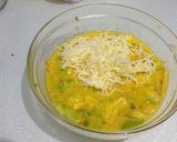 Foto del paso 2 de la receta: Tortilla de aguacate y queso