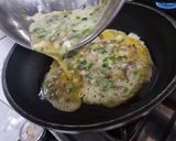 A picture of step 1 of Omlet curry.