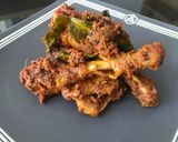 Foto langkah ke 7 dari resep 6. Ayam Kampung Goreng Empuk.