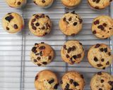 Foto langkah ke 5 dari resep Sourdough Discard Muffins.