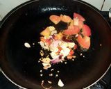 Foto langkah ke 2 dari resep Nasi Telor ala Herni.