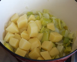 Foto del paso 2 de la receta: Porrusalda con bacalao
