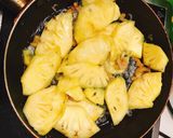 Hình bước làm 3 của món Thịt lợn kho dứa