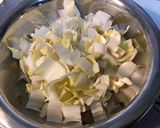 Une image de l'étape 3 de Salade de jeunes endives aux raisins et fourme d ambert.