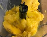Foto del paso 3 de la receta: Flan de mango y gelatina de fresa