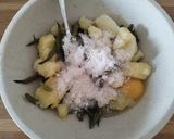 Foto del passaggio 1 della ricetta Sformato di fagiolini e patate alla ligure