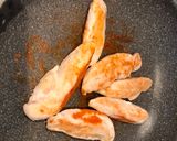 Foto del passaggio 2 della ricetta Filetto di pollo a modo mio