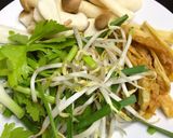 Hình bước làm 1 của món Hủ Tiếu Mì Xào Chay