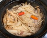 Hình bước làm 3 của món Măng kho ba rọi
