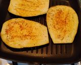 Foto del passaggio 7 della ricetta The Green & Golden Meat-Lovers Eggplant Stack