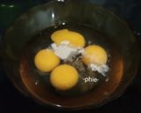Foto langkah ke 1 dari resep Eggs tomato - orak arik telur tomat.