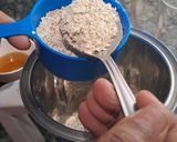 A picture of step 2 of Oats bran banana smoothie.