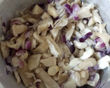 Foto del paso 1 de la receta: Tostadas de setas a la mexicana