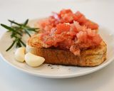 A picture of step 3 of Pan con Tomate – A Fresh and Simple Spanish Breakfast 🍅🧄🥖 Simple but flavorful Mediterranean recipe.