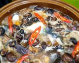 Hình bước làm 2 của món Cá Hú Kho Tương Hột Nấm Hương