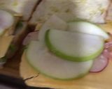 Foto del paso 3 de la receta: Sándwich de jamón de pavo con manzanas y rábanos