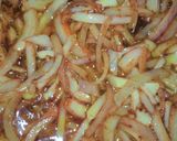 A picture of step 2 of Sweet potatoes with Onion and egg sauce.